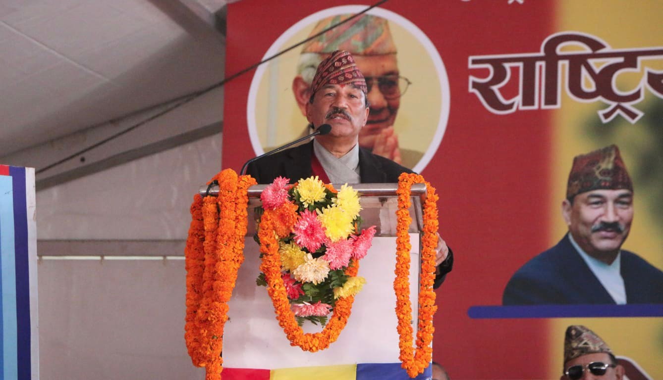 पार्टी विभाजनमा आफू दोषी भएकाले आत्मालोचना गर्ने कमल थापाको जिकिर
