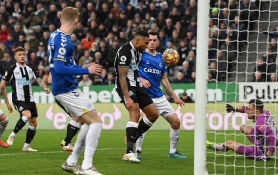 इंग्लिस प्रिमियर लिग फुटबलमा न्युक्यासल र वेस्टह्याम विजयी