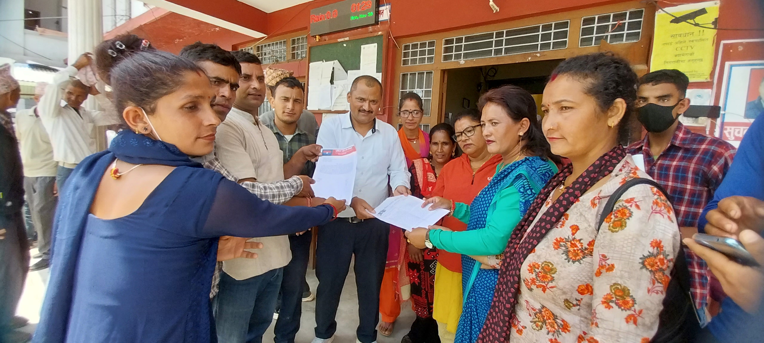 पेट्रोलियम पदार्थमा गरिएको मूल्यवृद्धि फिर्ताको&hellip;