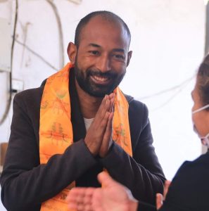 कुनै राजनीतिक दलको झण्डा&hellip;