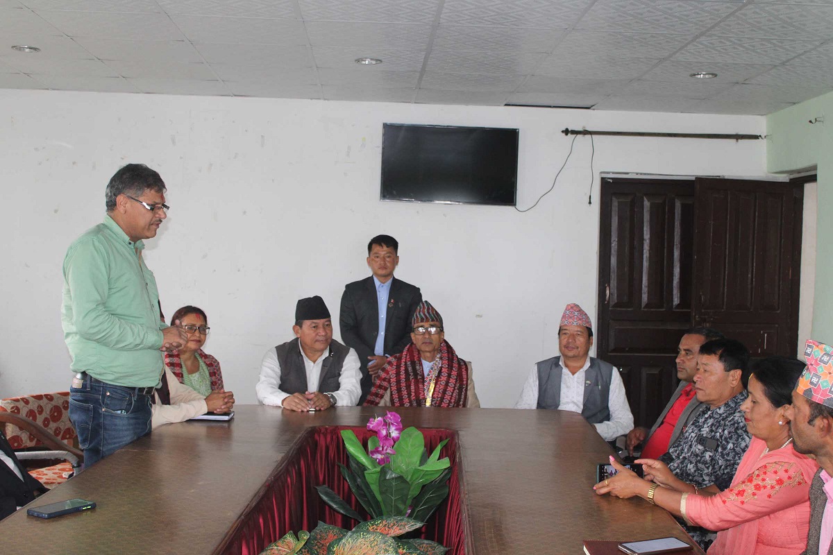 घरघरमा सिंहदरबार पुग्नेगरी काम नहुँदा संघीयतामाथि प्रश्न उठ्यो– मन्त्री शेखरचन्द्र थापा