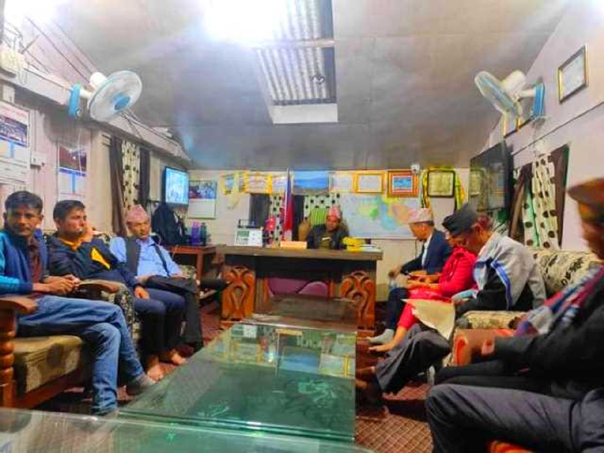 आईतबार विद्यालय बन्द नगर्ने छायाँनाथ&hellip;