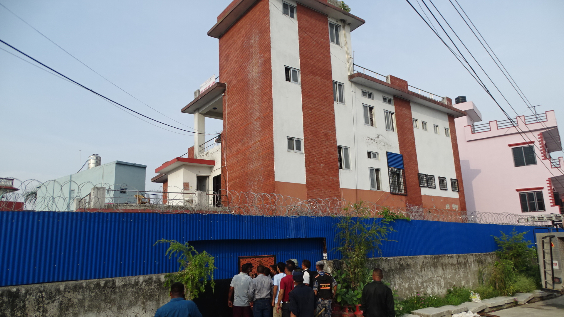 बालसुधार गृहमा स्थानान्तरण गर्न खोज्दा सुरक्षाकर्मीमाथि आक्रमण