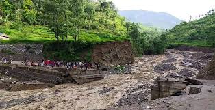 बाढीले बाजुराका चार घर बगायो,&hellip;