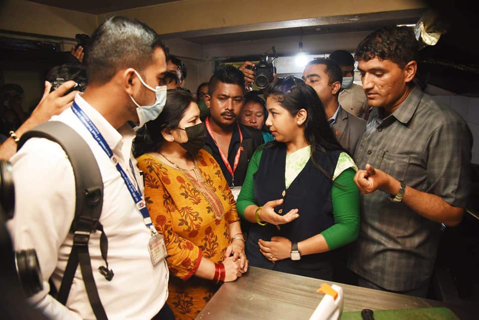 धमाधम बजार अनुगमनमा काठमाडौं महानगर￼