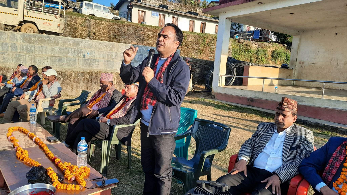 मुलुकको समृद्धिका लागि गठबन्धन गरिएको हो –नैनसिंह महर