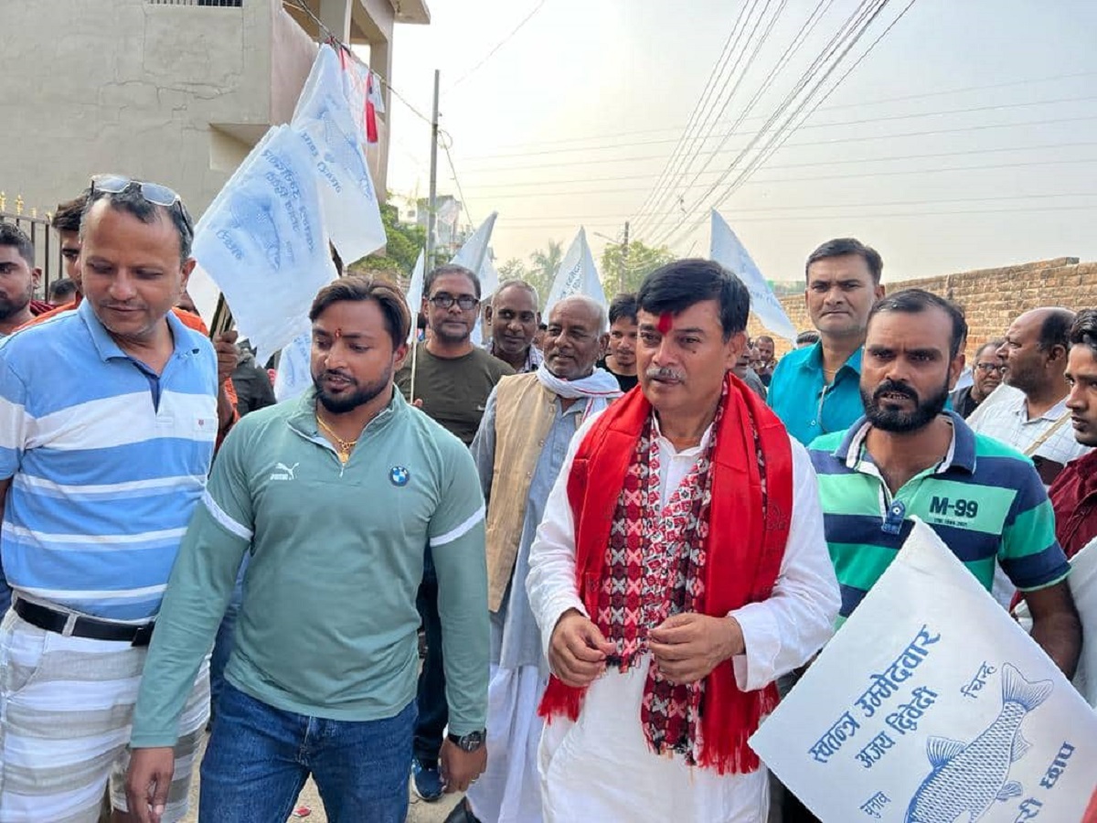 यसपालिको निर्वाचनमा मतदाता स्वतन्त्र उम्मेदवार द्विवेदीको पक्षमा