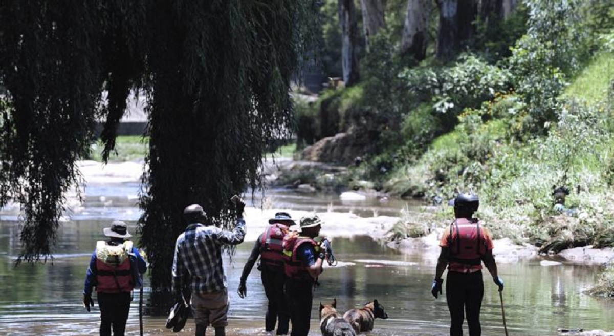 चर्चको समारोहमा भाग लिइरहेका उपासकलाई बाढीले बगायो, ९ जनाको मृत्यु