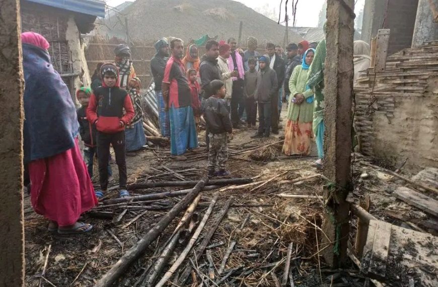 सप्तरीको छिन्नमस्तामा आगलागी हुँदा ५&hellip;