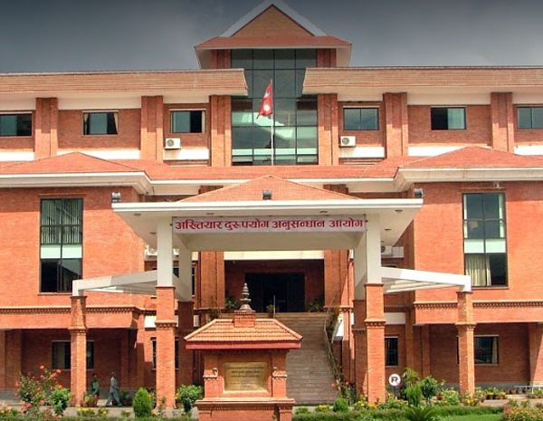 मन्दिर निर्माणमा पनि भ्रष्ट्राचार, नगरपालिकाका प्रशासकीय अधिकृतविरुद्ध मुद्दा