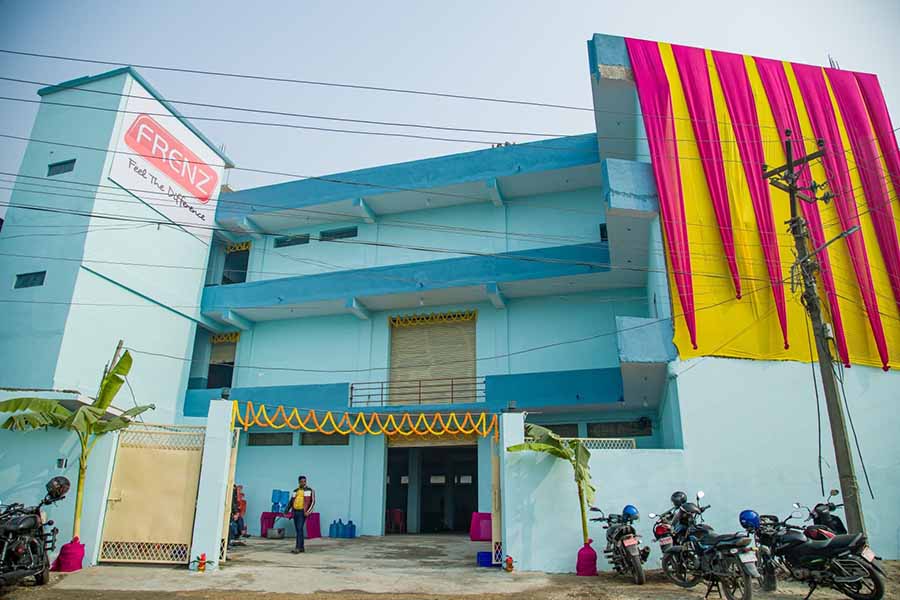 वीरगञ्ज–पथलैया करिडोरमा २५ करोडको कलम उद्योग