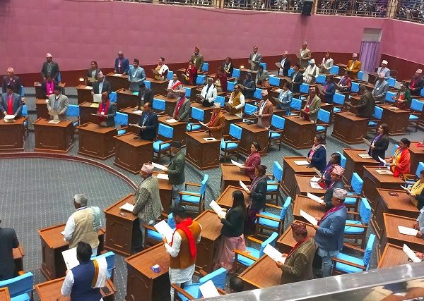 बाग्मती, लुम्बिनी र कर्णाली प्रदेशमा एमाले र माओवादीकै मुख्यमन्त्री बन्ने सम्भावना