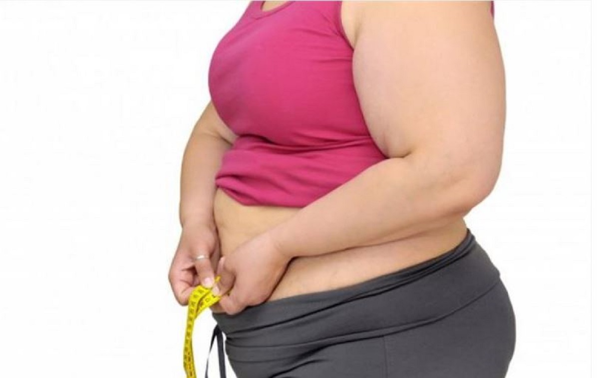 गृहणी महिलाले घरमा नै बसी यसरी घटाउन सक्छन् मोटोपना !!