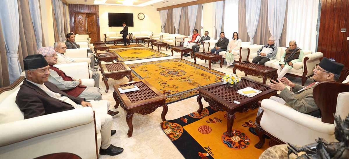 सत्तारुढ गठबन्धनको बैठक बस्दै, यि विषयमा हुँदैछ छलफलसत्तारुढ गठबन्धनको बैठक आज बस्दै, यस्ता छन् मुख्य एजेण्डा
