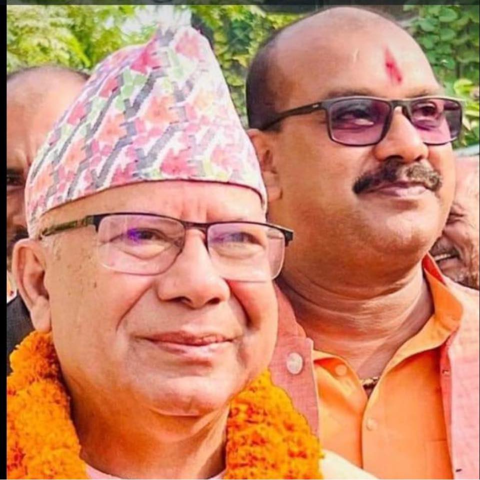 माधव नेपाल भन्छन्- ‘समाजवादी मोर्चाप्रति देउवा खुसी हुनुहुन्छ’