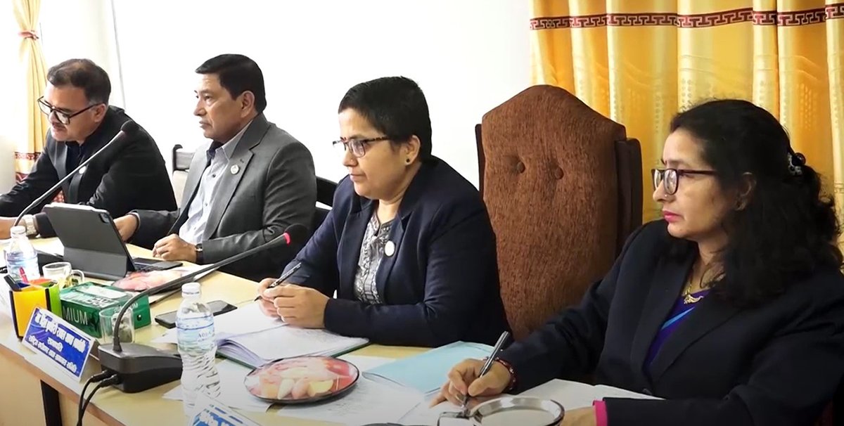 सरकारलाई निर्वाचन कार्यालय खारेज गर्ने निर्णय पुनरावलोकन गर्न निर्देशन