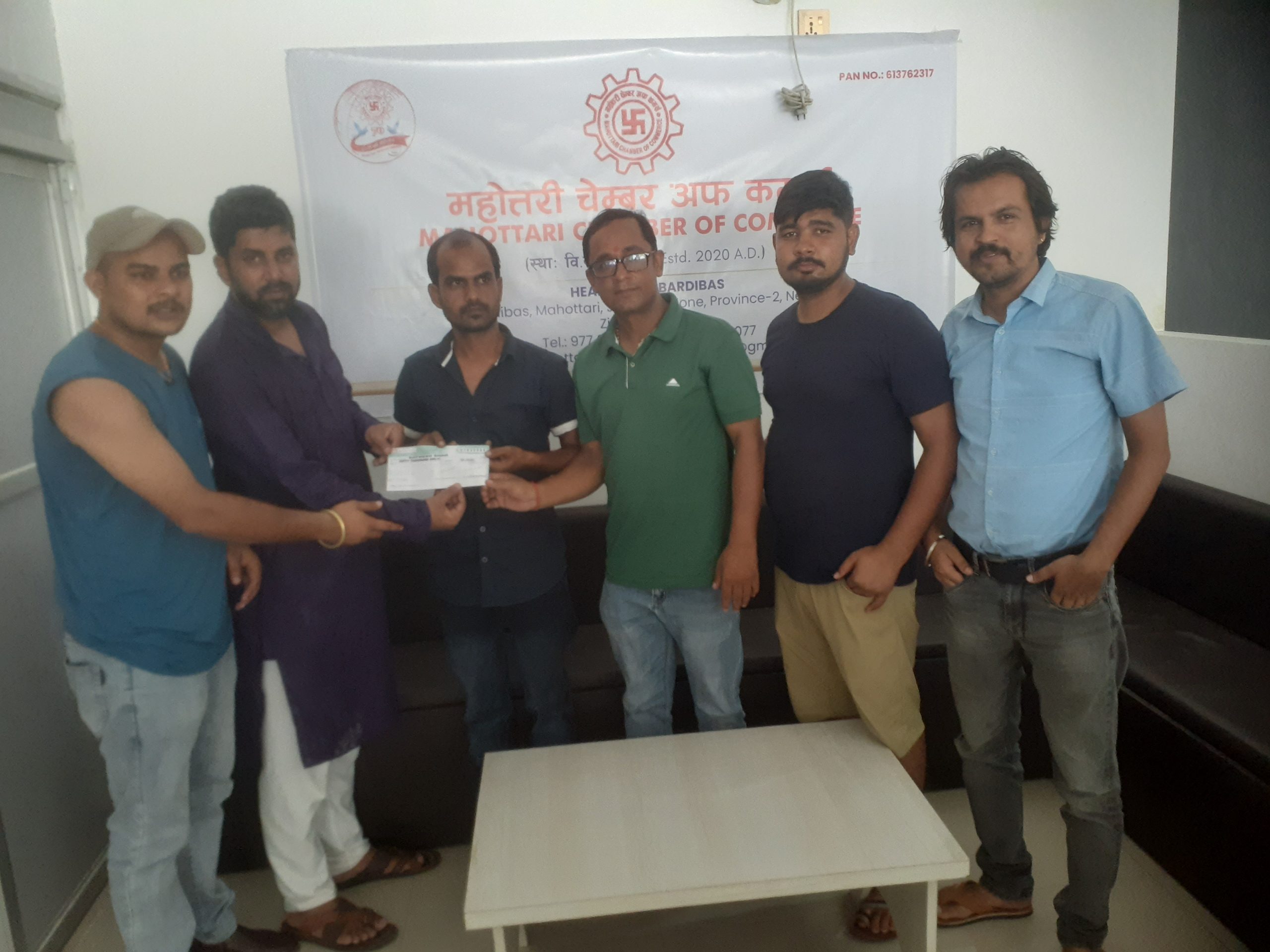  चोरीका कारण सडकमा आइपुगेका व्यवसायी