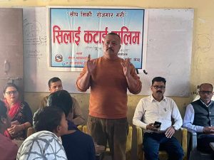 ७ न.वडाका महिलाहरुलालाइ १&hellip;