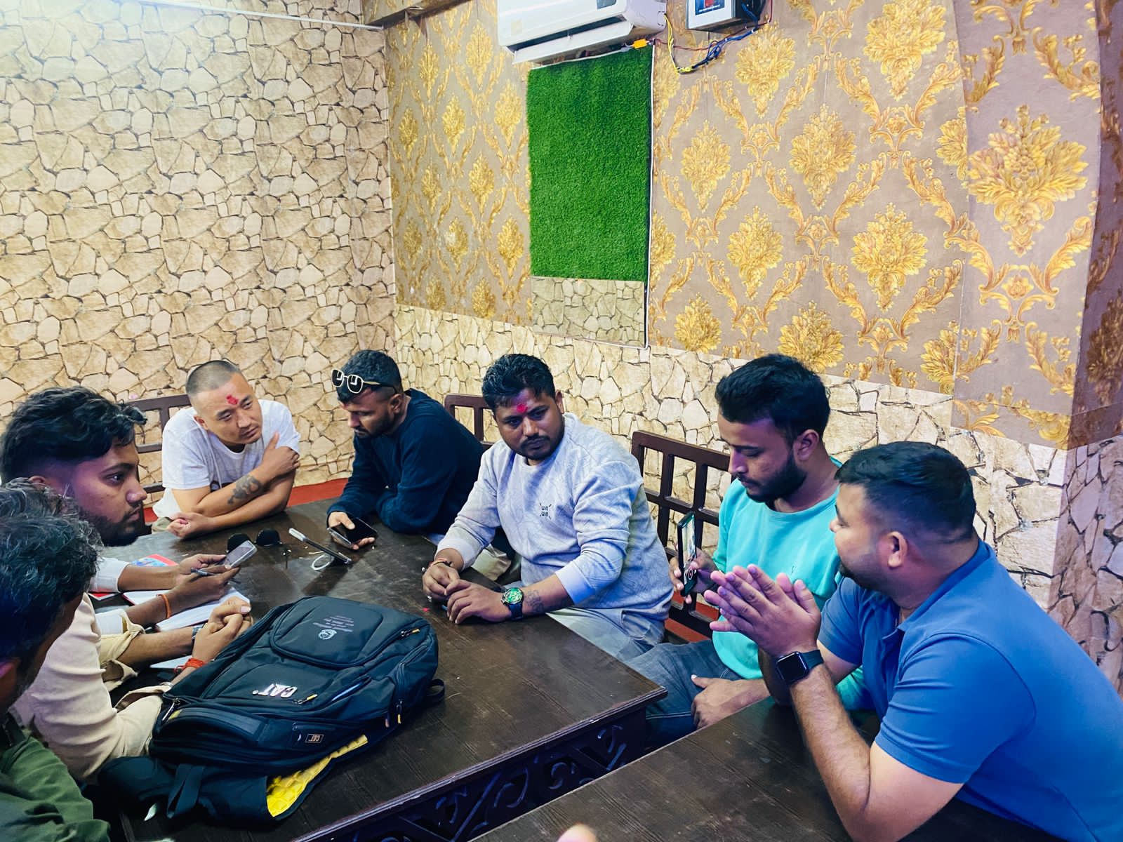 जेन जी संयोजक सुदन गुरुङ र पर्सा युवाबीच भेटघाट, विकास र नेतृत्वबारे विस्तृत छलफल