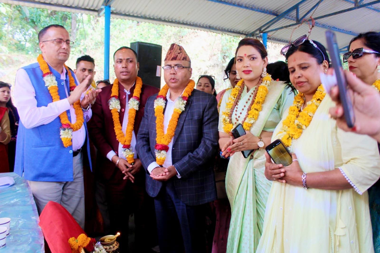 सरिता यादवलाई श्री माँ दुर्गा भवानी पूजा समितिद्वारा सम्मान