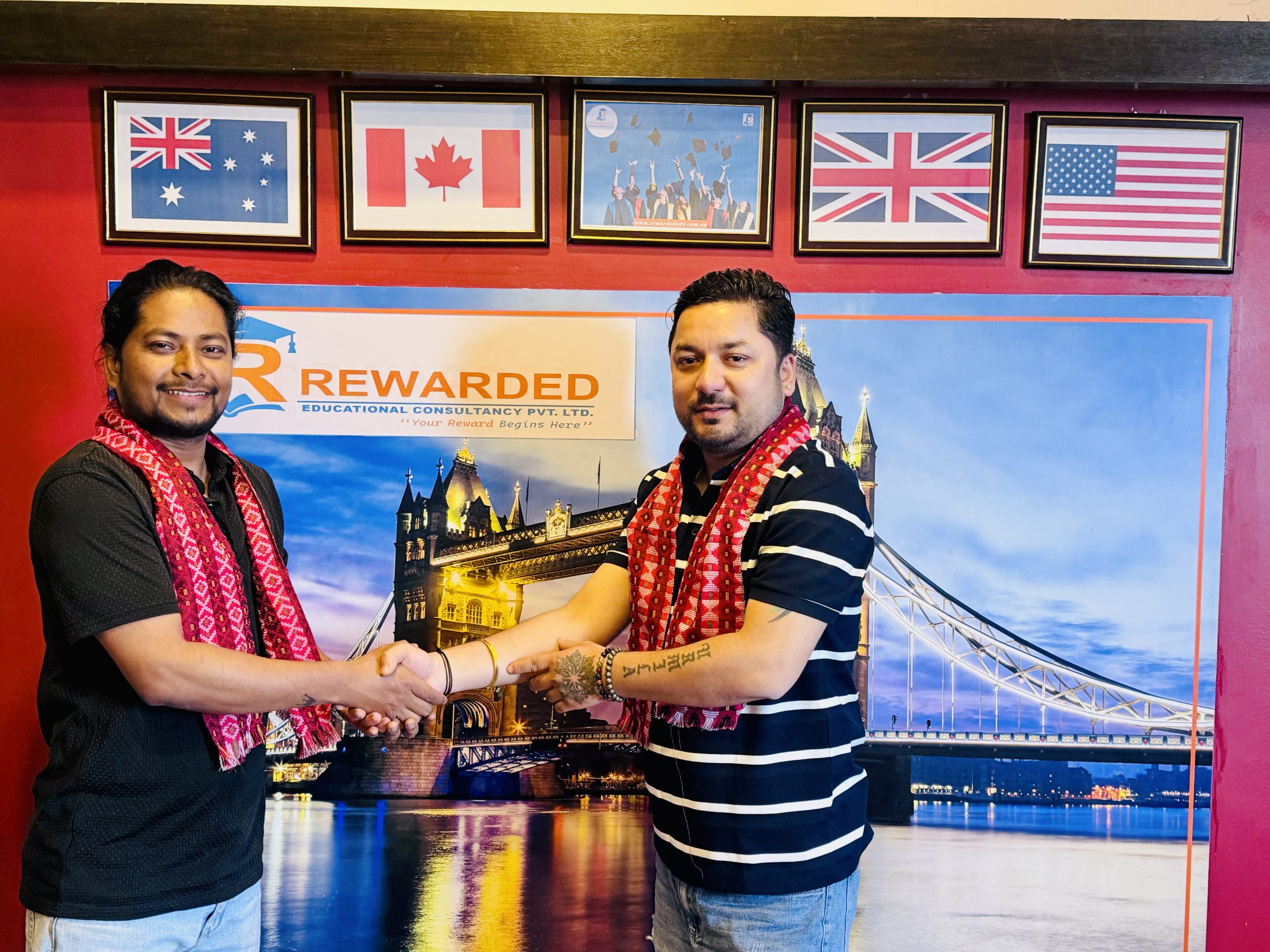 भरतपुर–१, चितवनमा Rewarded Educational Consultancy र Luxury Travel & Tours बीच सहकार्य, नयाँ शाखा सञ्चालन हुँदै