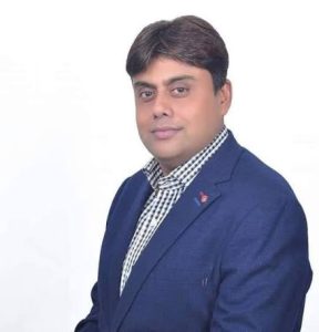 पर्साको स्वास्थ्य क्षेत्रमा भरोसाको नाम बन्दै डा. निरज सिंह