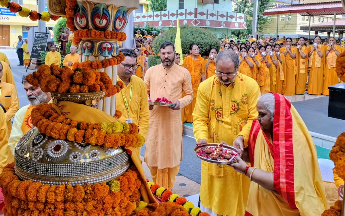 ‎शान्तिकुञ्जबाट तीन ज्योति कलश रथ रवाना, ५० भन्दा बढी जिल्लामा जनजागरण अभियान
